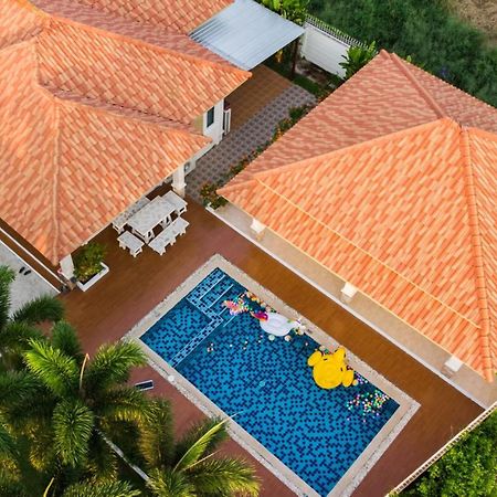 The Legacy Huahin Pool Villa Экстерьер фото