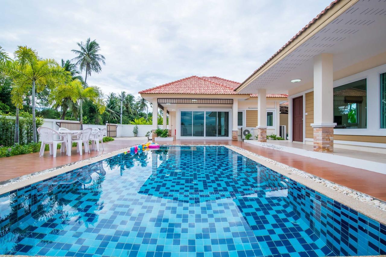 The Legacy Huahin Pool Villa Экстерьер фото
