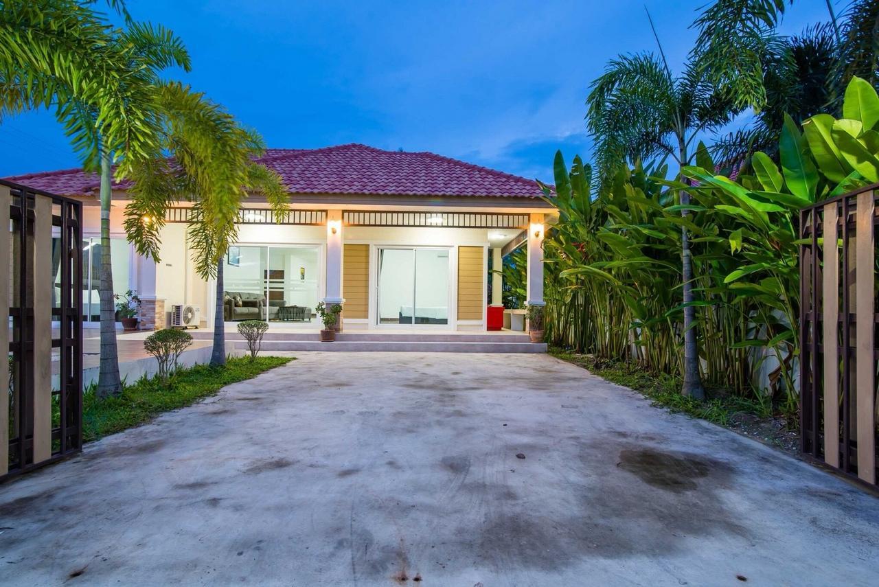 The Legacy Huahin Pool Villa Экстерьер фото